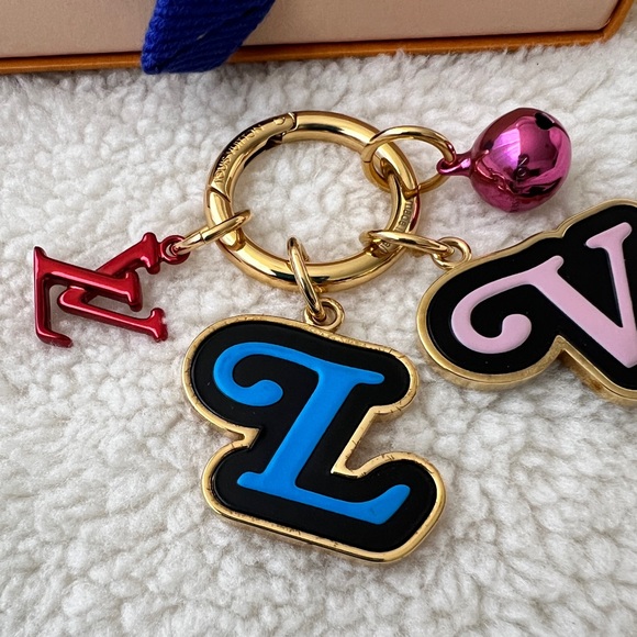 Auth Louis Vuitton Multicolor New Wave Letter Logo Key Ring Bag Charm M67403 - Picture 4 of 10
